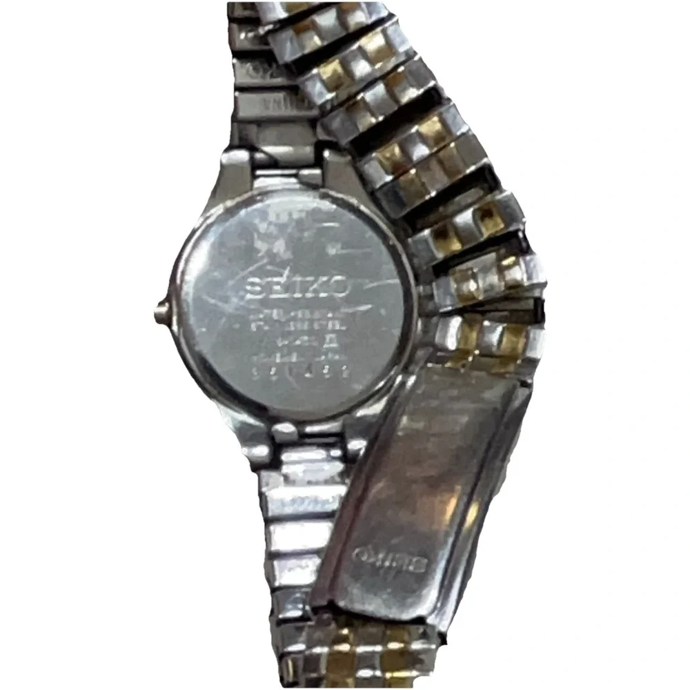 Seiko SUP100 Women's Core Solar White Dial‎ Wrist Watch Running/Working 23mm VTG